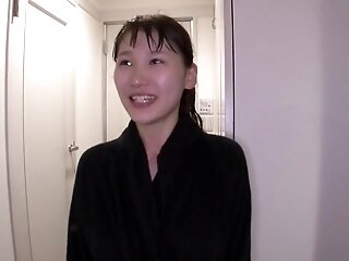 Sexy Milf Angelina Show Her Bi