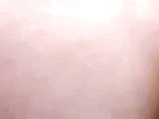 dua em Huong thu k&iacute_ lon dep cuc d&acirc_m v&agrave_o nh&agrave_ nghi chich d&atilde_ chim