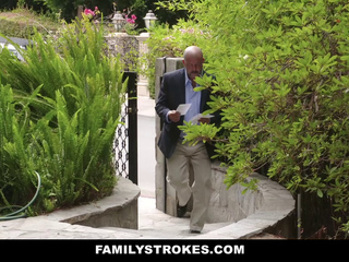 familystrokes_hannah_hays_12minute_byl