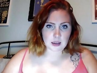 Fat slut toys pussy 1